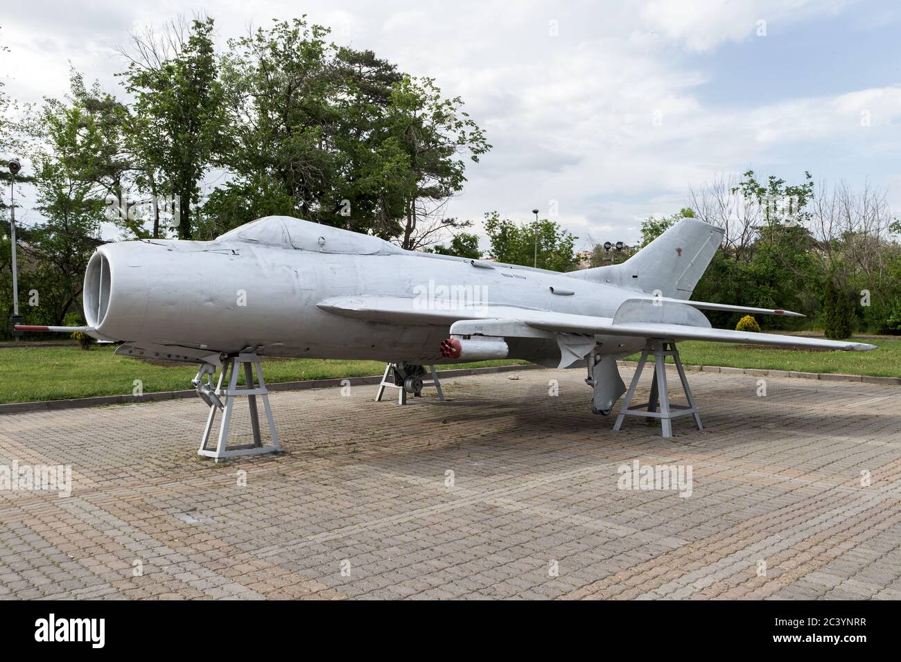 Sowjetischer Kämpfer MIG 19, Siegespark, Jerewan, Armenien Stockfoto