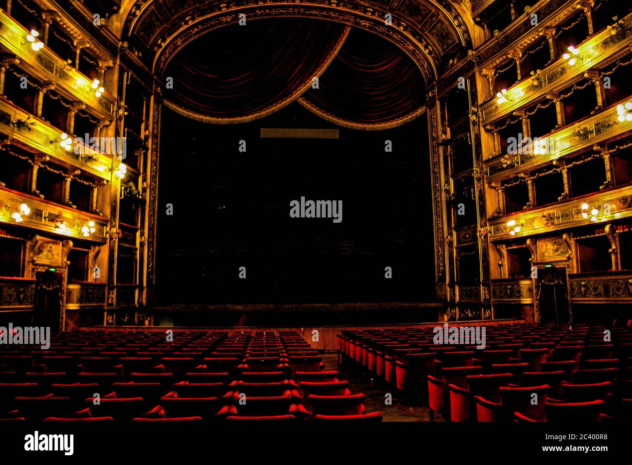 Interieur des außergewöhnlichen Teatro Massimo in Palermo, Bühne des dritten Teils von "der Pate". (Sizilien/Italien) Stockfoto