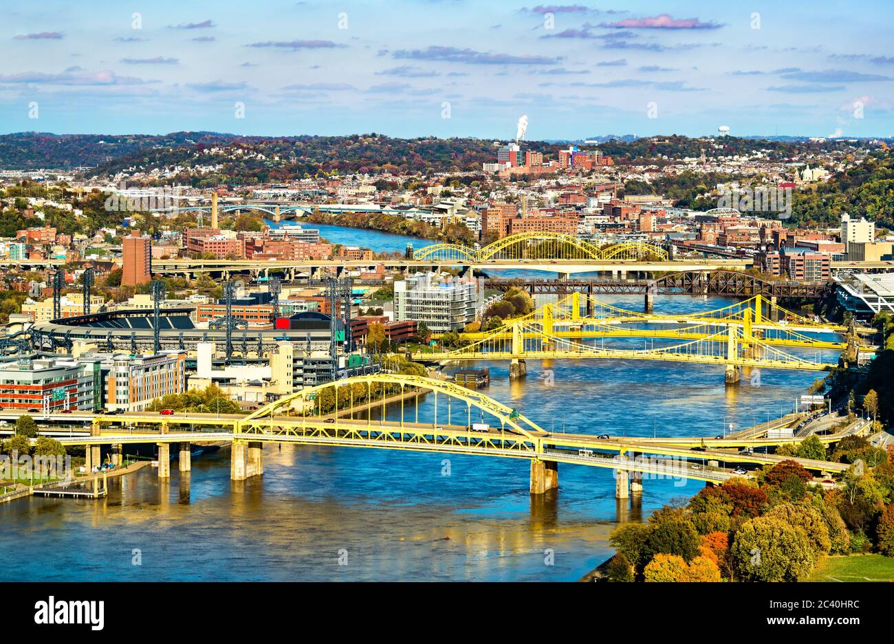 Brücken über den Allegheny River in Pittsburgh, Pennsylvania Stockfoto