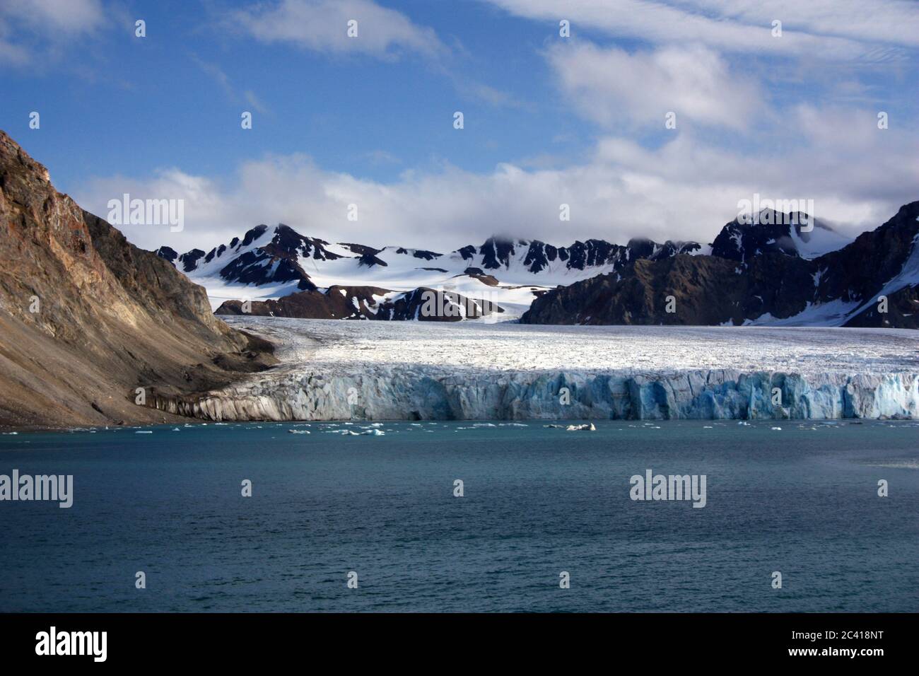 Fjortende Julibreen Gletscher auf der Insel Spitzbergen Stockfoto