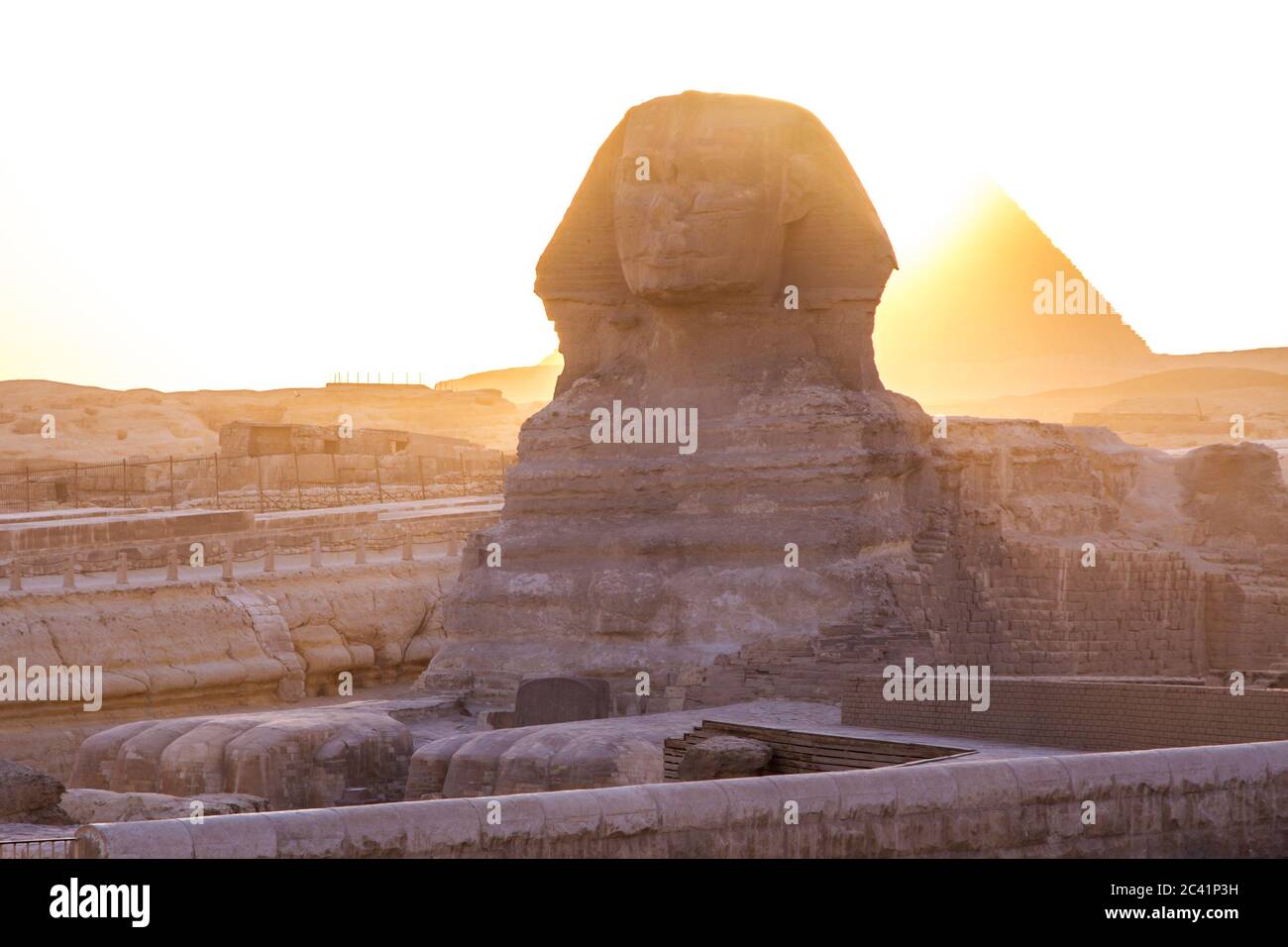 Große Sphinx von Giza bei Sonnenuntergang, Kairo, Ägypten. Stockfoto