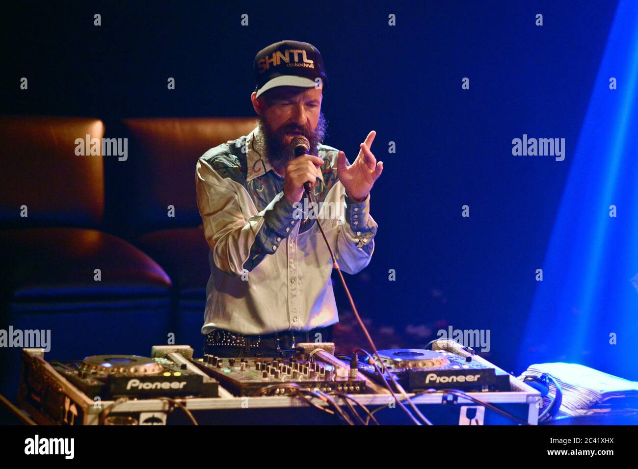 Shantel, Balkanic Musik DJ und Produzent, live zu erleben Stockfoto