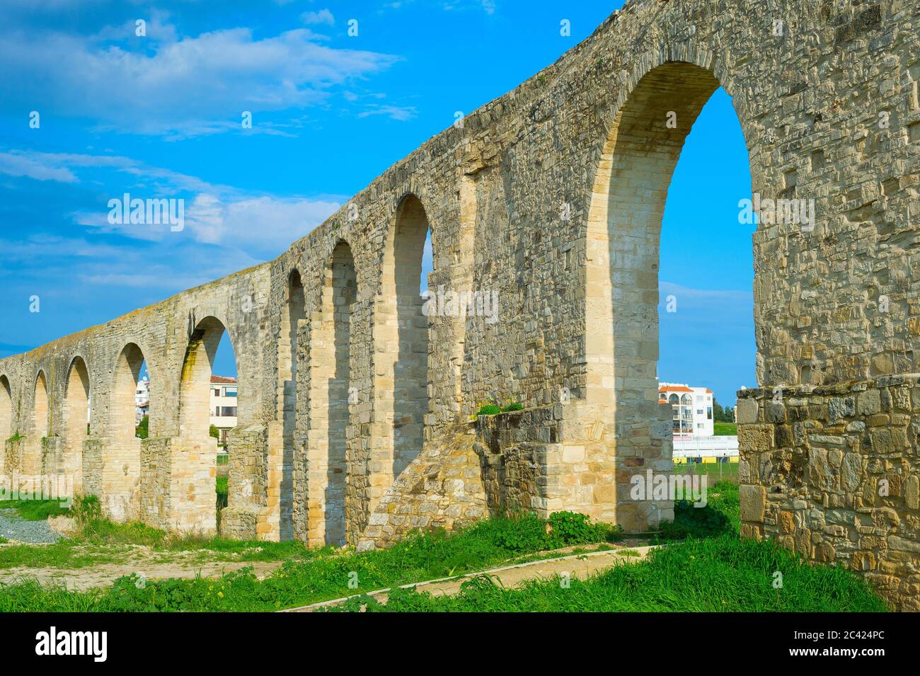 Historische Sehenswürdigkeit Kamares Aqueduct Ansicht, Larnaca, Zypern Stockfoto Historische Sehenswürdigkeit Kamares Aqueduct Ansicht, Larnaca, Zypern Stockfoto