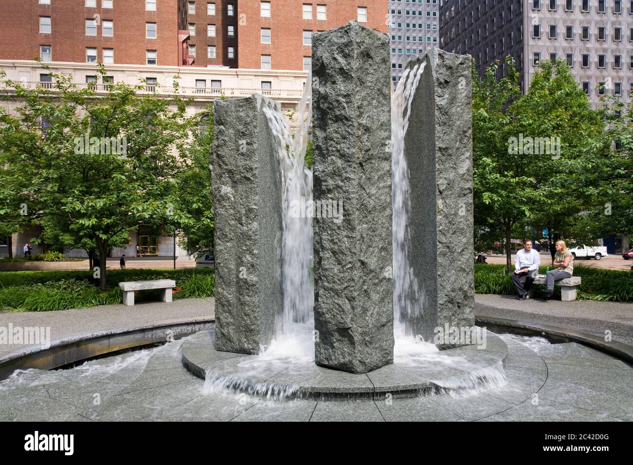 Brunnen im Mellon Bank Plaza, Pittsburgh, Pennsylvania, USA Stockfoto