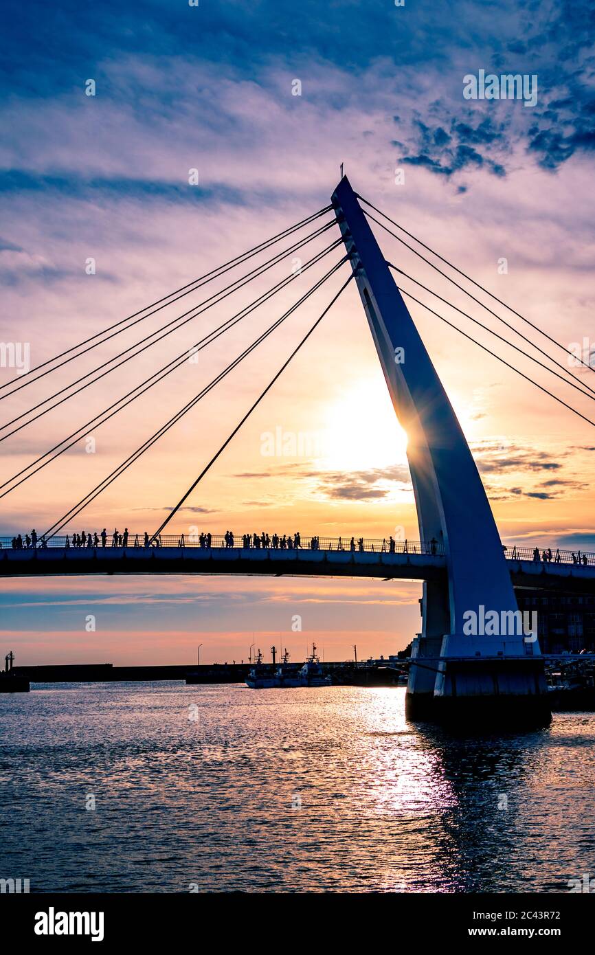 Sonnenuntergang und die Brücke des Liebenden, Taiwan Stockfoto