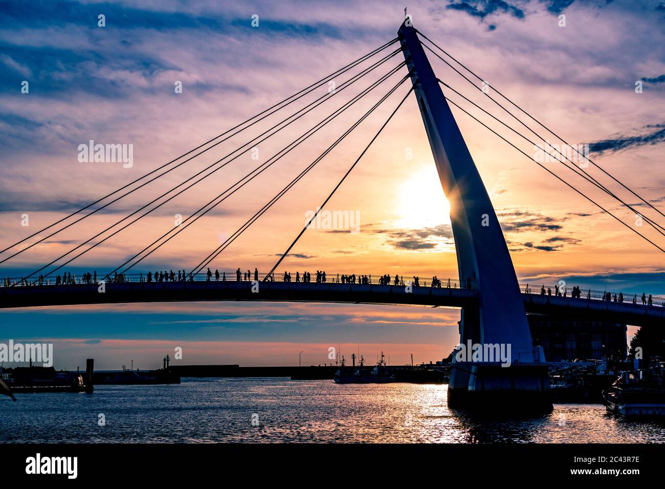 Sonnenuntergang und die Brücke des Liebenden, Taiwan Stockfoto