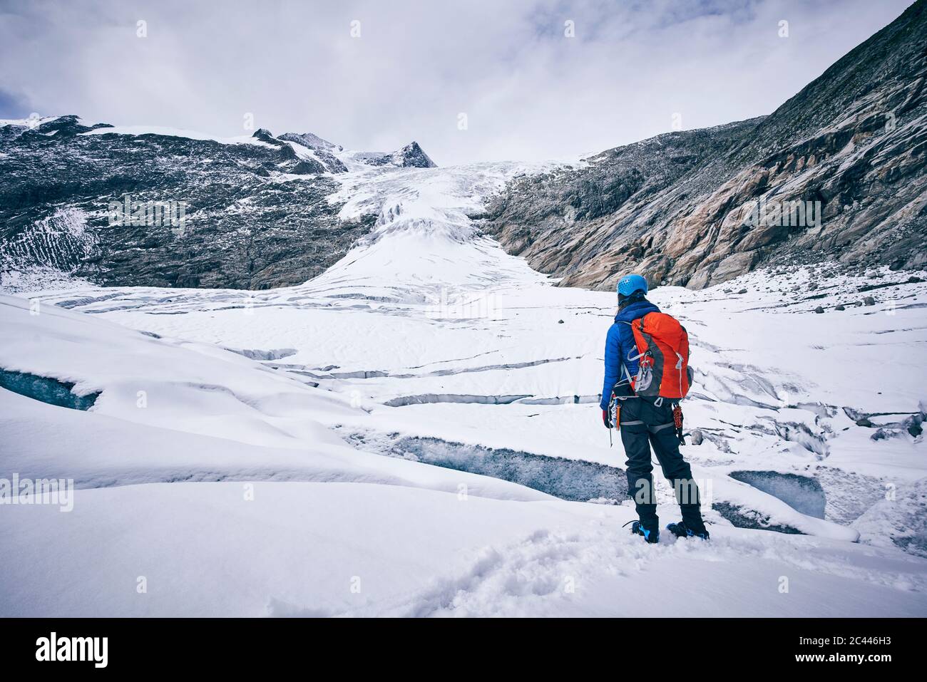 Bergsteigerinnen, Gletscher Großvendediger, Tirol, Österreich Stockfoto