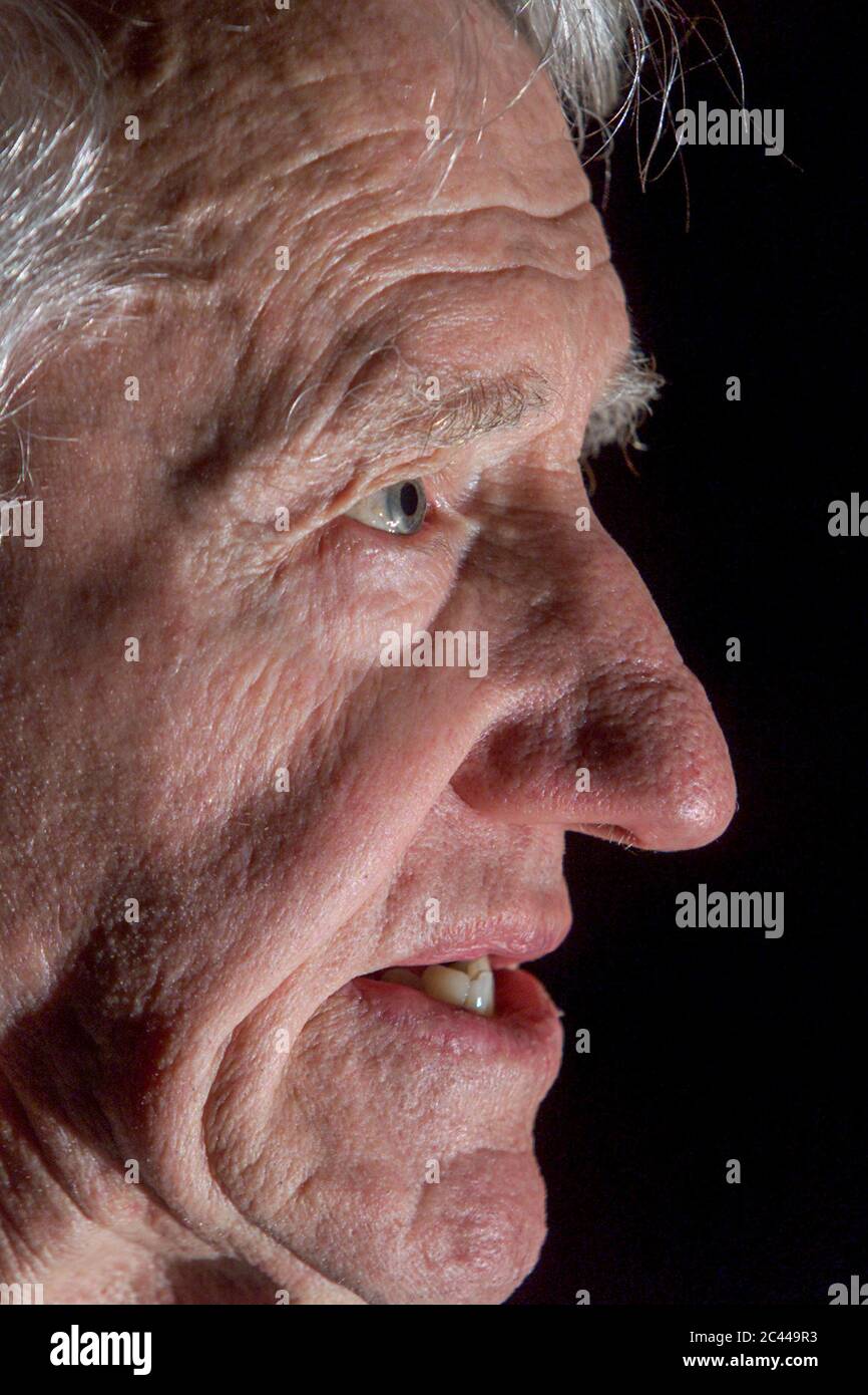 Historisches Archiv Bild der ehemalige Premierminister von Rhodesien, Ian Smith, fotografiert in der Oxford Union Society in 2000 Stockfoto