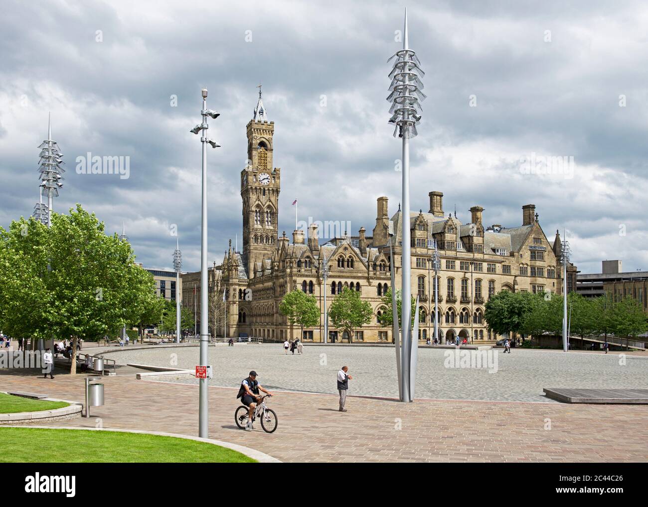 Rathaus und Centenary Square in Bradford, West Yorkshire, England Stockfoto