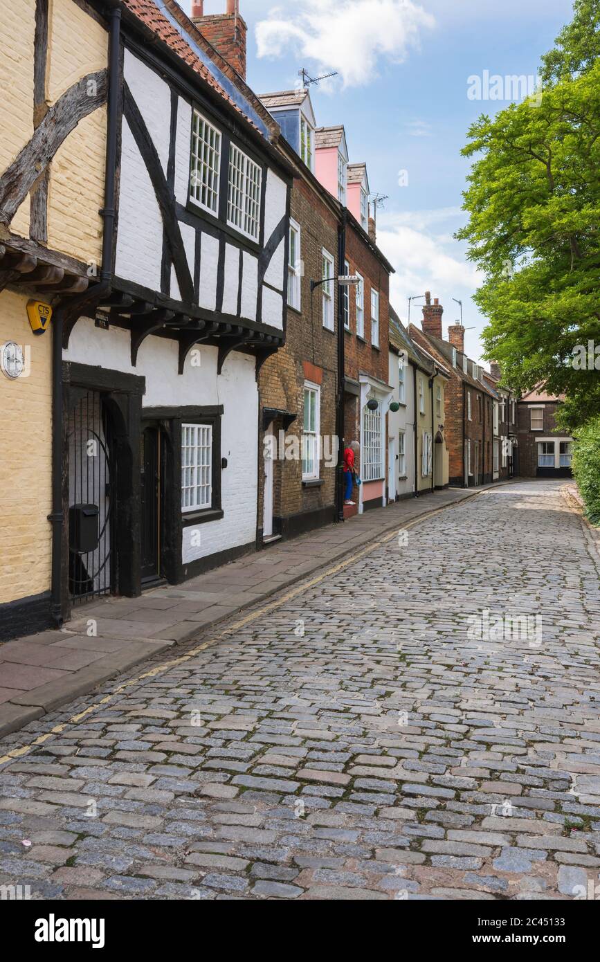 Pilot Street Kings Lynn, Blick auf mittelalterliche und 18. Jahrhundert Häuser in der Pilot Street im North End Bereich des historischen King's Lynn, Norfolk, England, Großbritannien. Stockfoto