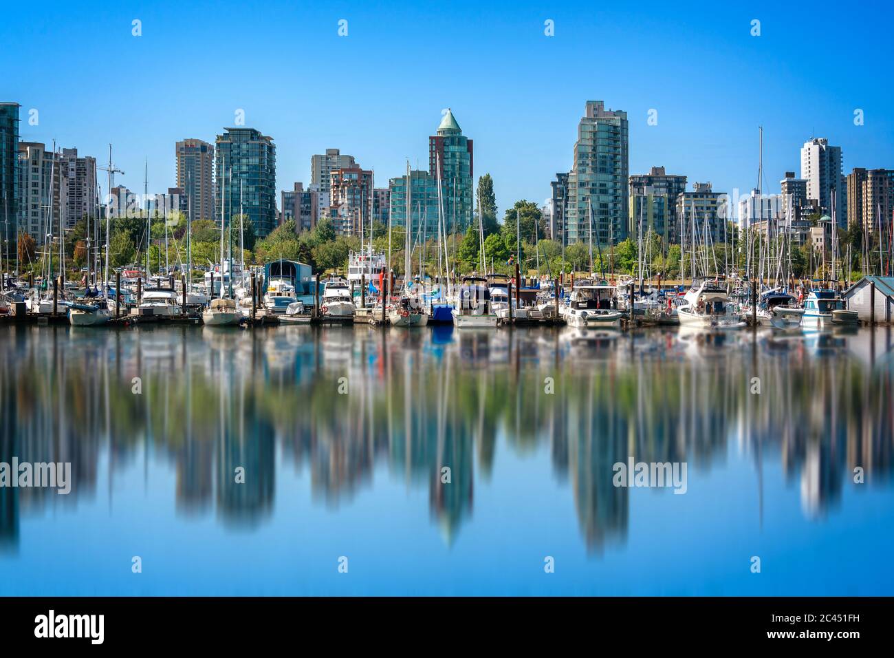 Skyline von Vancouver, Blick vom Stanley Park im Sommer, British Columbia, Kanada Stockfoto