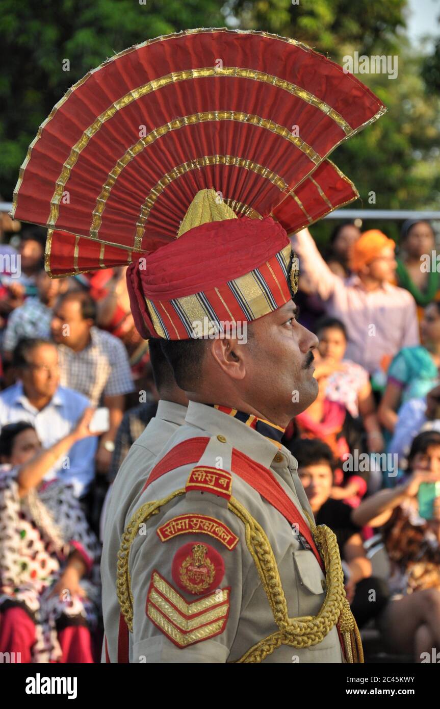 Wagah-Attari Grenzzeremonie, Indien Stockfoto