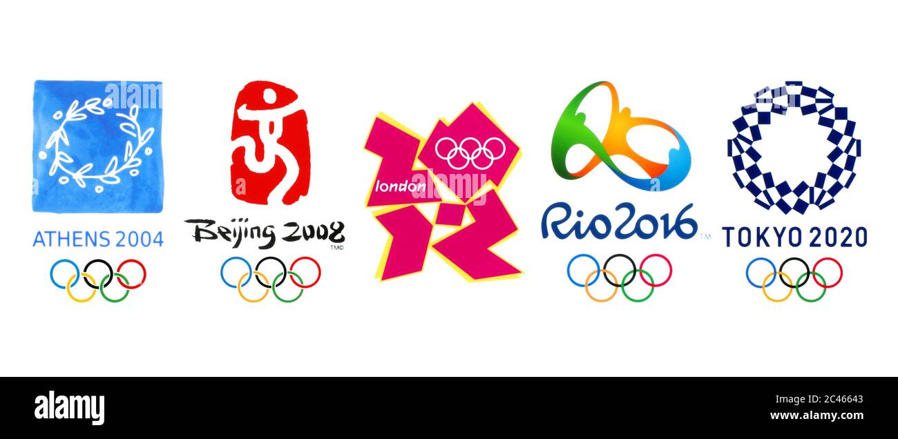 Kiew, Ukraine - 11. März 2019: Sammlung der offiziellen Logos der Olympischen Sommerspiele 2020 in Tokio, 2016 in Rio, 2012 in London, 2008 in Peking, Stockfoto