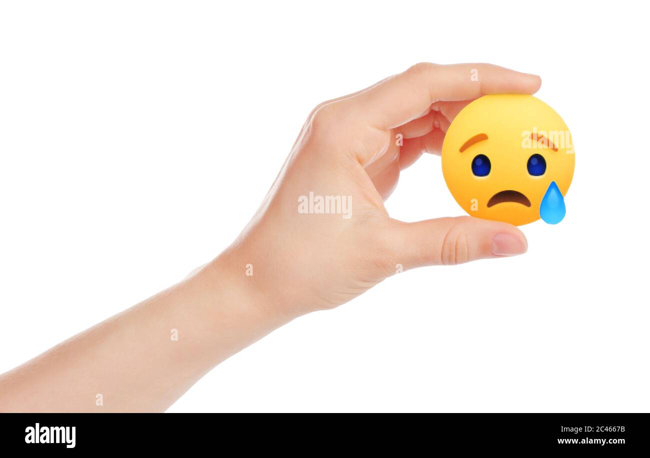 Cry Emoji Stockfotos Und Bilder Kaufen Alamy