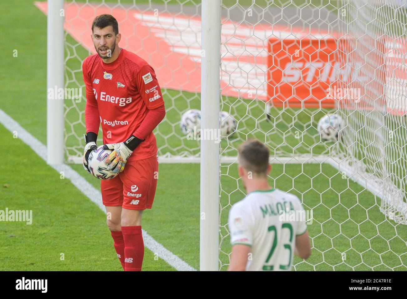 Dusan Kuciak im Einsatz beim Polnischen Ekstraklasa-Spiel zwischen Lechia Danzig und Piast Gliwice im Energa-Stadion.(Endstand; Lechia Danzig 1:0 Piast Gliwice) Stockfoto