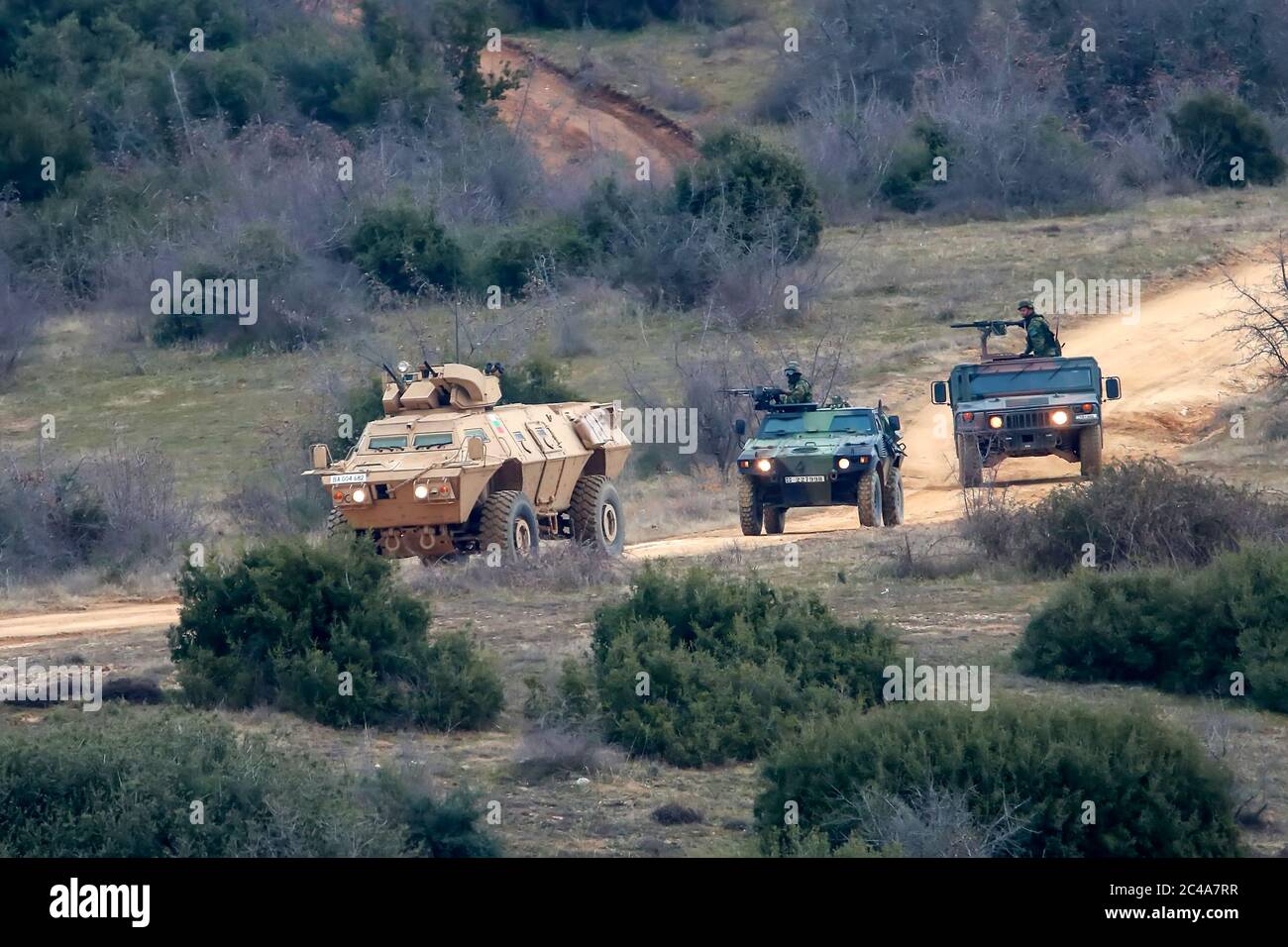 Askos, Griechenland - 14. Feb 2020: Militärfahrzeuge nehmen an einer internationalen Militärübung mit echtem Feuer (Goldenes Vlies -20) zwischen Griechisch, USA Teil Stockfoto