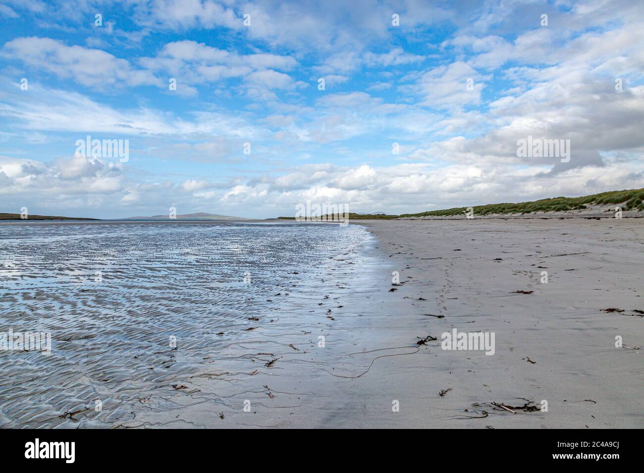 Low Tide am Strand von Clachan Sands auf den Western Isles Stockfoto