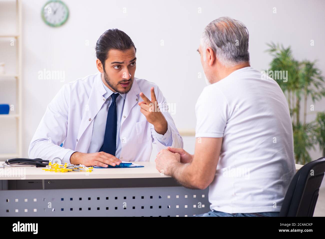 Patient leidet an Diabetes Hausarzt Stockfoto