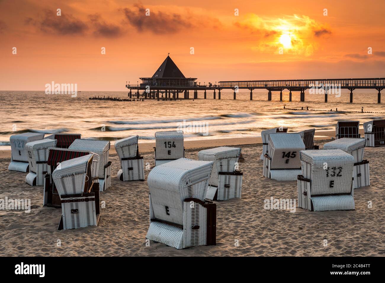 Pier Heringsdorf, Sonnenaufgänge, Badeort Heringsdorf, Insel Usedom, Mecklenburg-Vorpommern, Deutschland Stockfoto