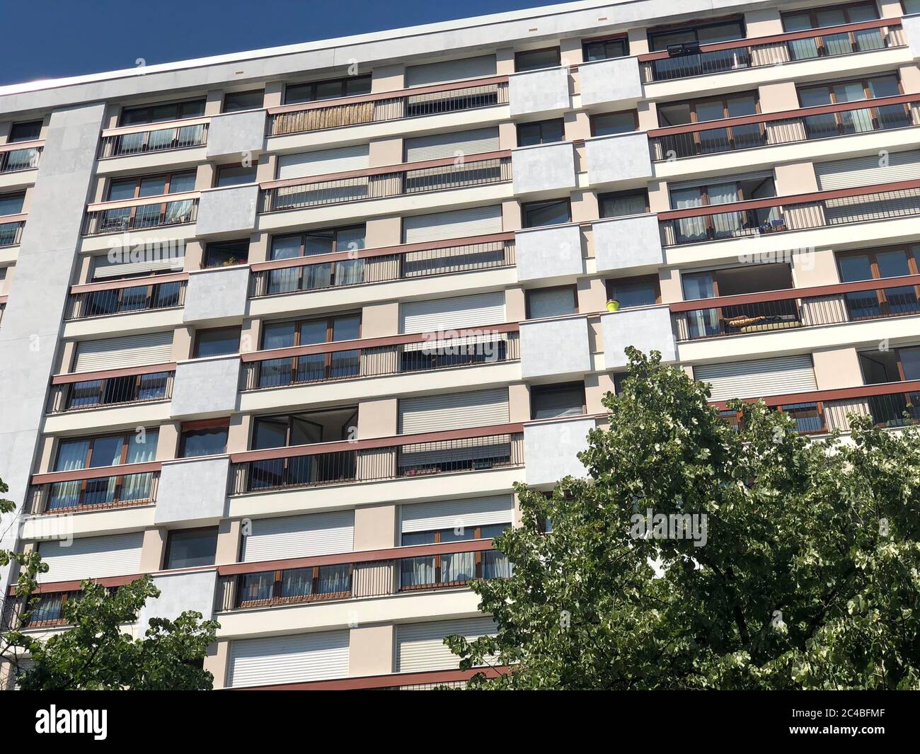 Gebäude in der Pariser Rue Oberkampf. Stockfoto