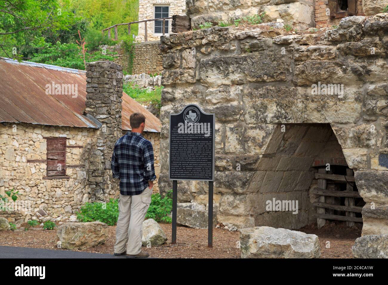 Historische Alamo Portland Cement Company, Brackenridge Park, San Antonio, Texas, USA Stockfoto