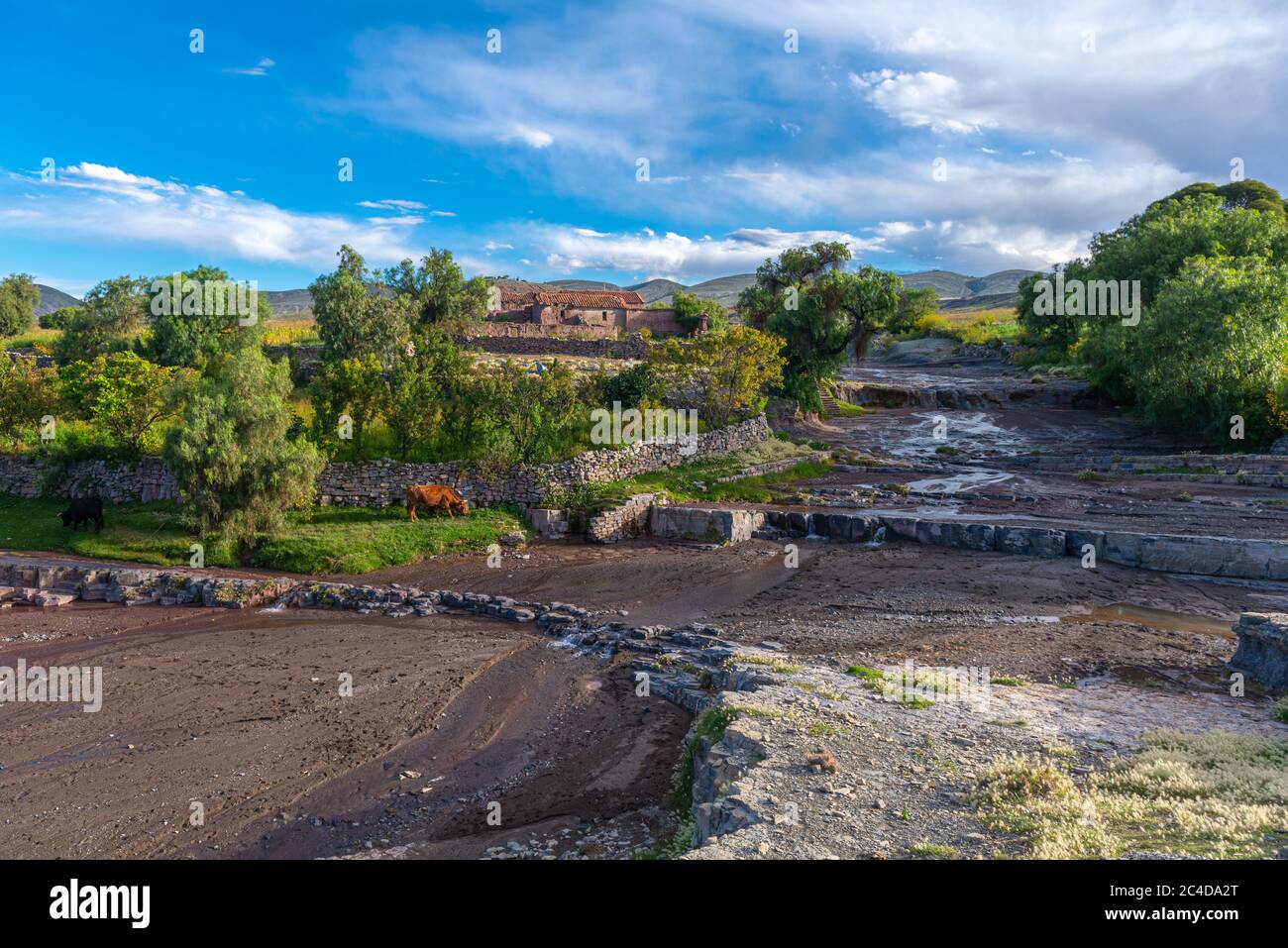 Ackerland im Maragua Krater, Departamento Chuquisaca, Municipio Sucre, Bolivien, Lateinamerika Stockfoto