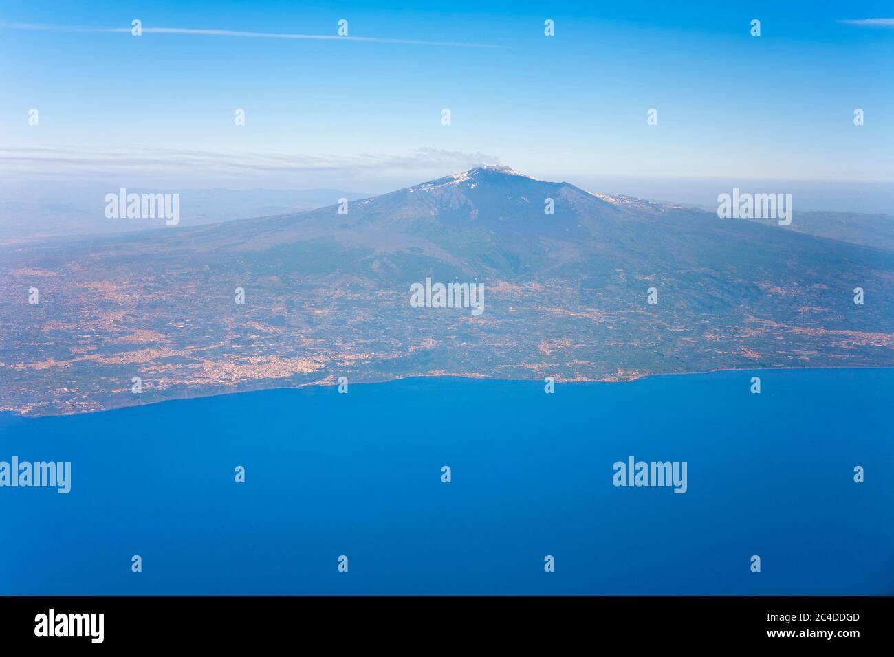 Luftbild des Vulkans Ätna in Sizilien, Italien. Stockfoto