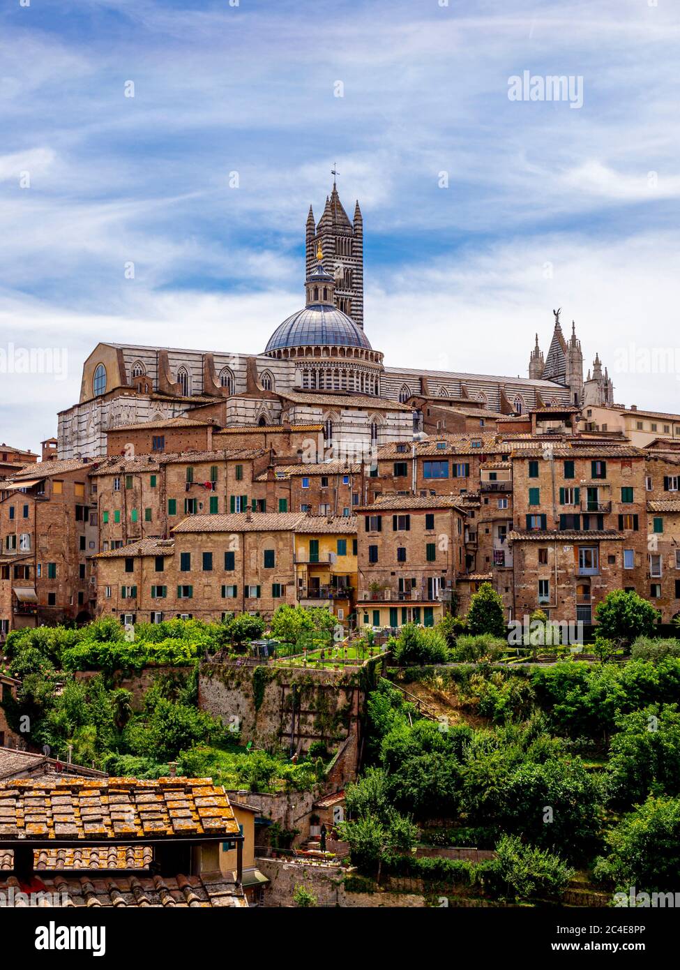 Nordwestliche Seite der Kathedrale von Siena. Siena. Italien. Stockfoto