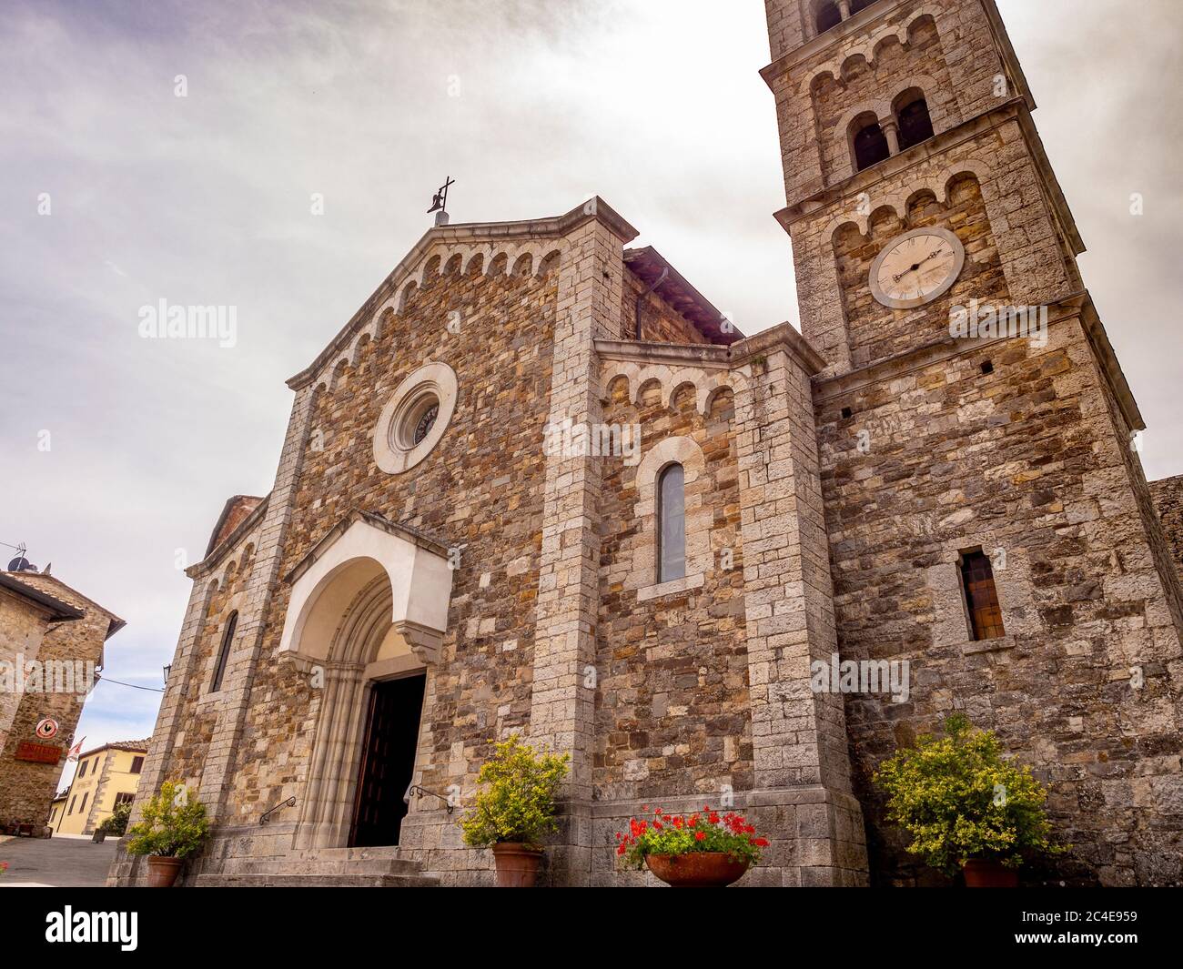 Außen der Kirche des Heiligen Erlösers. Chiesa di San Salvatore in Castellina in Chianti. Toskana. Italien. Stockfoto