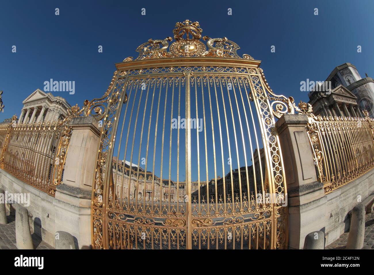 WIEDERERÖFFNUNG DES SCHLOSSES VON VERSAILLES NACH DER ABSPERRUNG Stockfoto