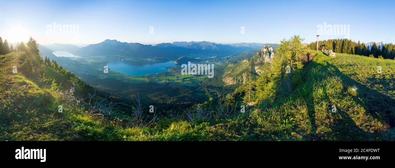 Strobl: wolfgangsee, Stadt St. Wolfgang im Salzkammergut, Schafberg, Blick vom Bleckwand im Salzkammergut, Salzburg, Österreich Stockfoto