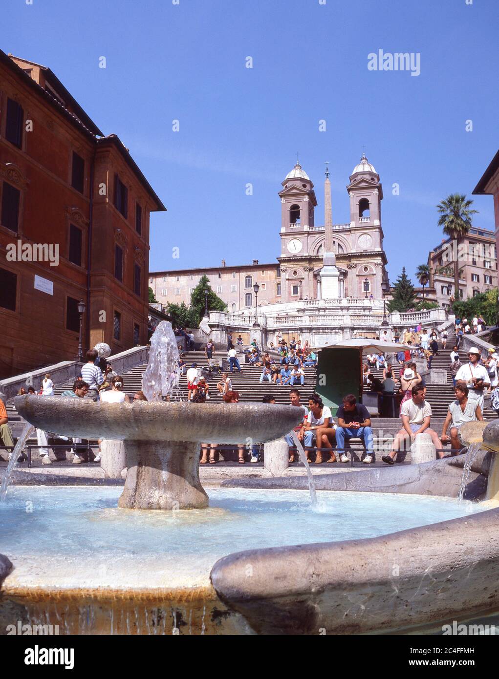 Die Spanische Treppe (Scalinata di Trinita dei Monti) von der Piazza di Spagna, Rom (Roma), Latium Region, Italien Stockfoto