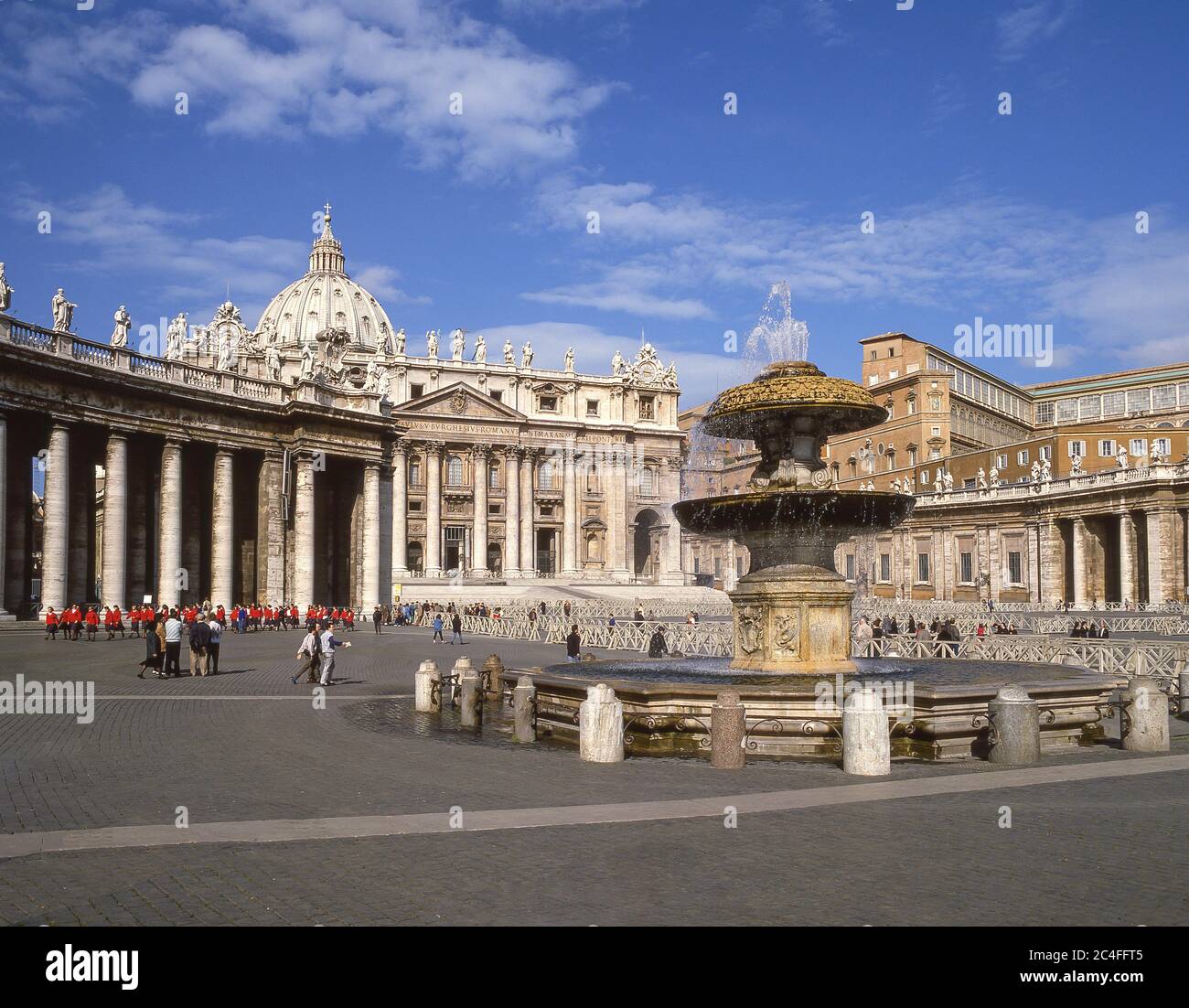 Petersdom (Basilica Papale di San Pietro in Vaticano), Petersplatz, Rom (Roma), Latium, Italien Stockfoto