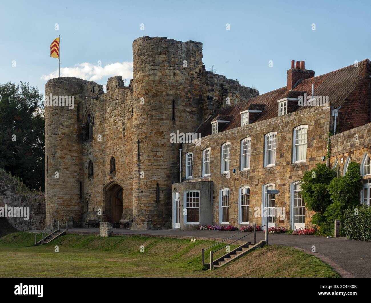 TONBRIDGE, KENT, Großbritannien - 13. SEPTEMBER 2019: Außenansicht von Tonbridge Castle Stockfoto