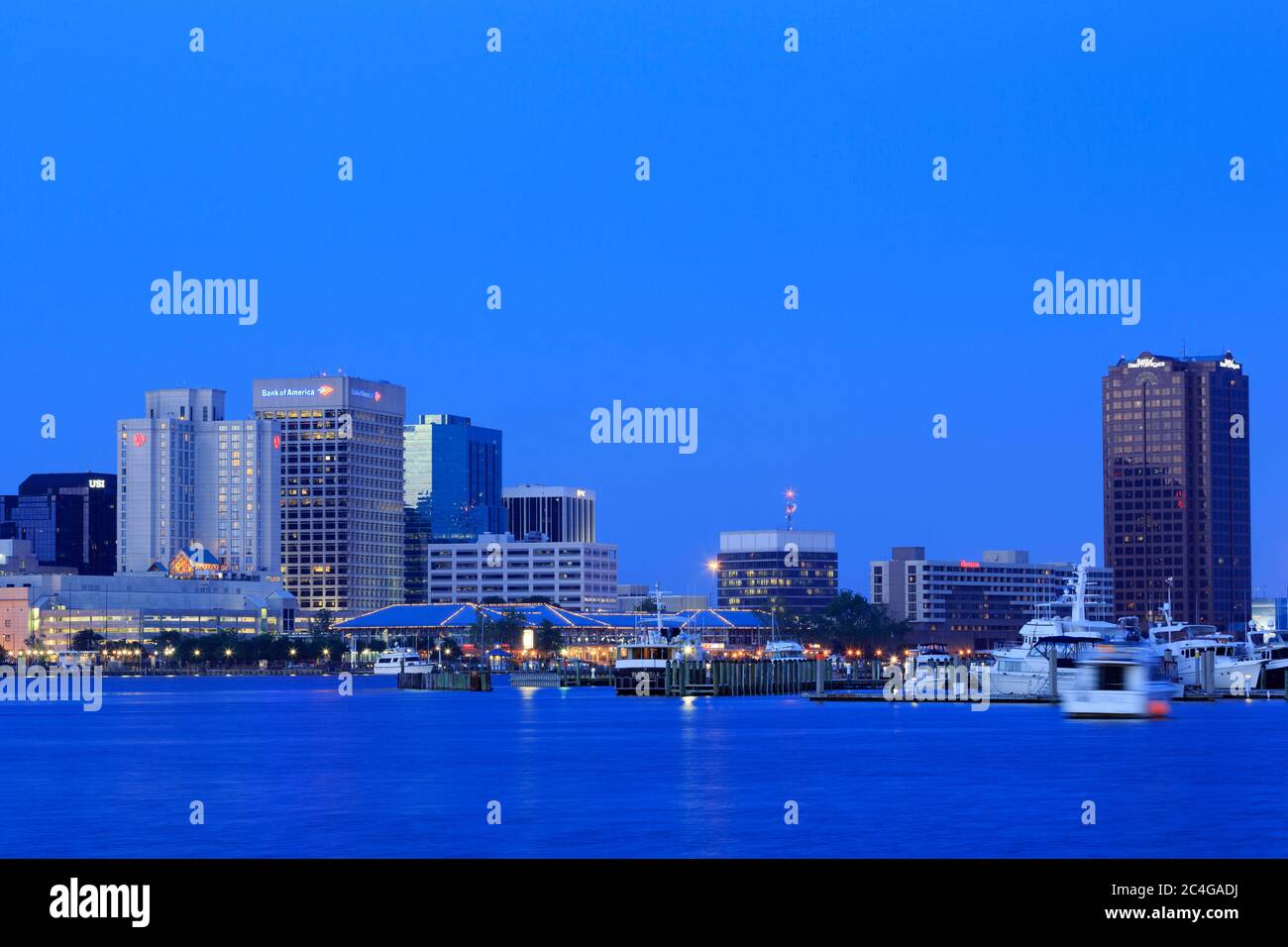 Skyline Norfolk Virginia Usa Norfolk Stockfotos Und Bilder Kaufen Alamy