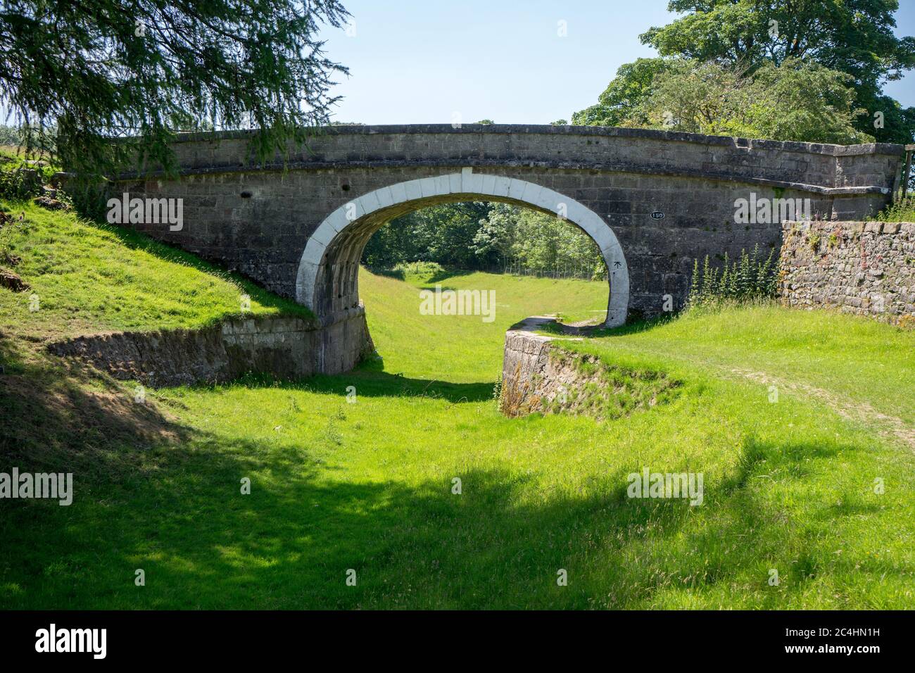 Ein verlassene Abschnitt des Lancaster Canal zwischen Kendal und Natland in Süd-Cumbria Stockfoto