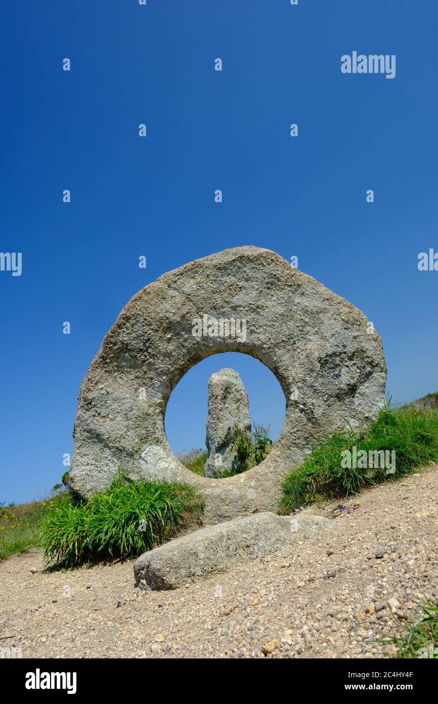 Men -an-Tol, ein Steinkreis in Penwith, Cornwall, UK - John Gollop Stockfoto