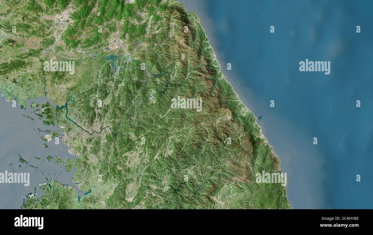 Gangwon-do, Provinz Südkorea. Satellitenbilder. Form, die gegenüber dem Landesgebiet umrissen ist. 3D-Rendering Stockfoto
