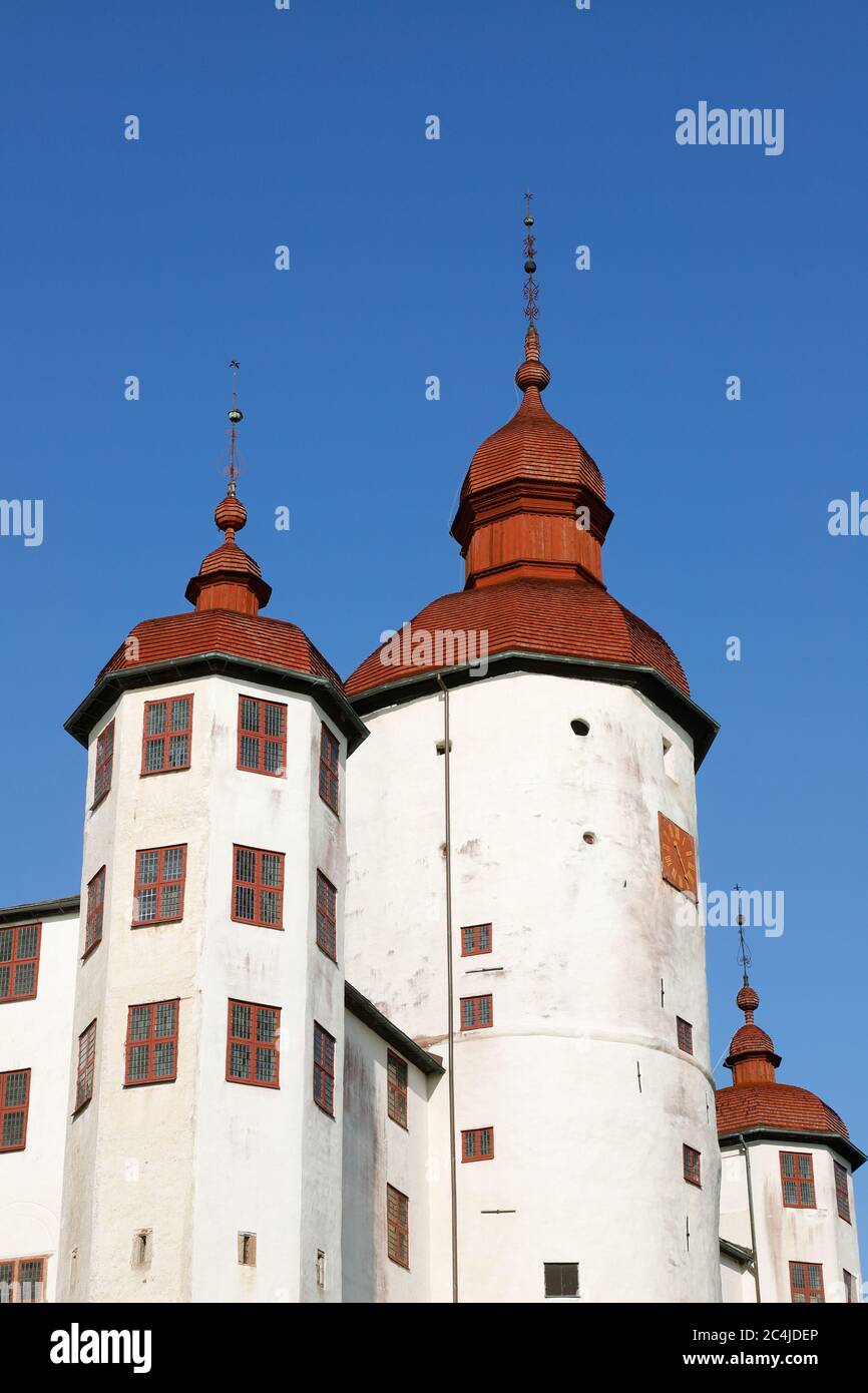 Detailansicht der mittelalterlichen schwedischen Lacko Burg Vordertürme. Stockfoto