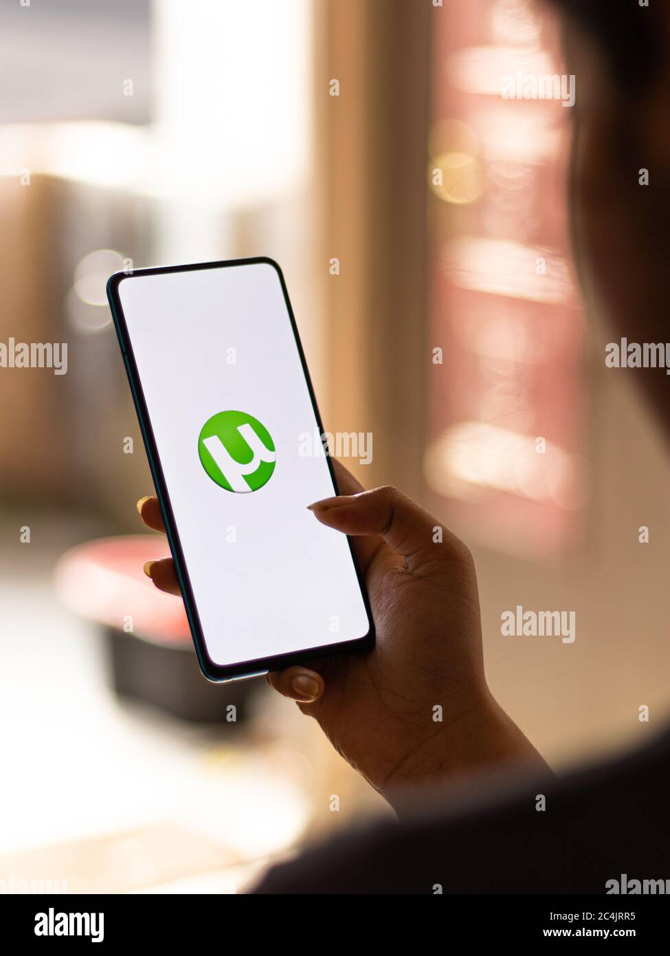 Assam Indien 25 Juni 2020 Utorrent Ein Torrent Downloader Stockfotografie Alamy