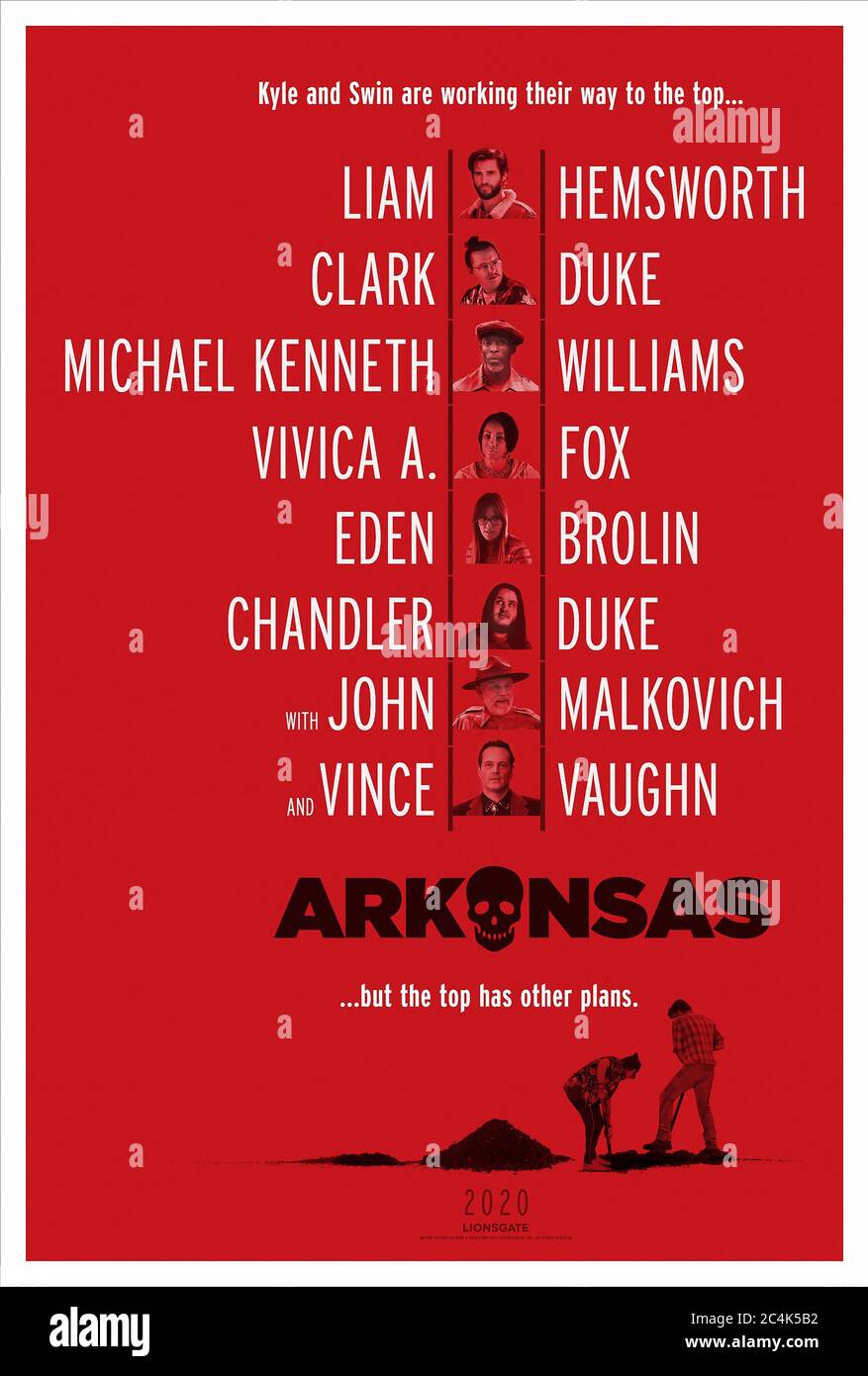 Arkansas (2020) Regie: Clark Duke mit Liam Hemsworth, Vince Vaughn, Clark Duke, John Malkovich und Michael Kenneth Williams. Thriller über Drogendealer, die versuchen, ihren Anteil an einer Hundefresswelt zu erweitern. Stockfoto