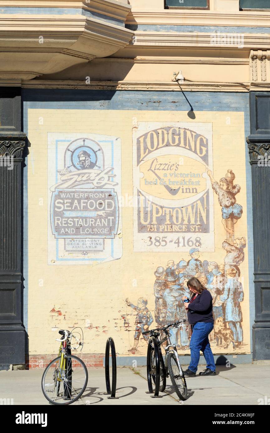 Wandgemälde auf Taylor Street, Port Townsend, Puget Sound, Washington State, USA, Nordamerika Stockfoto