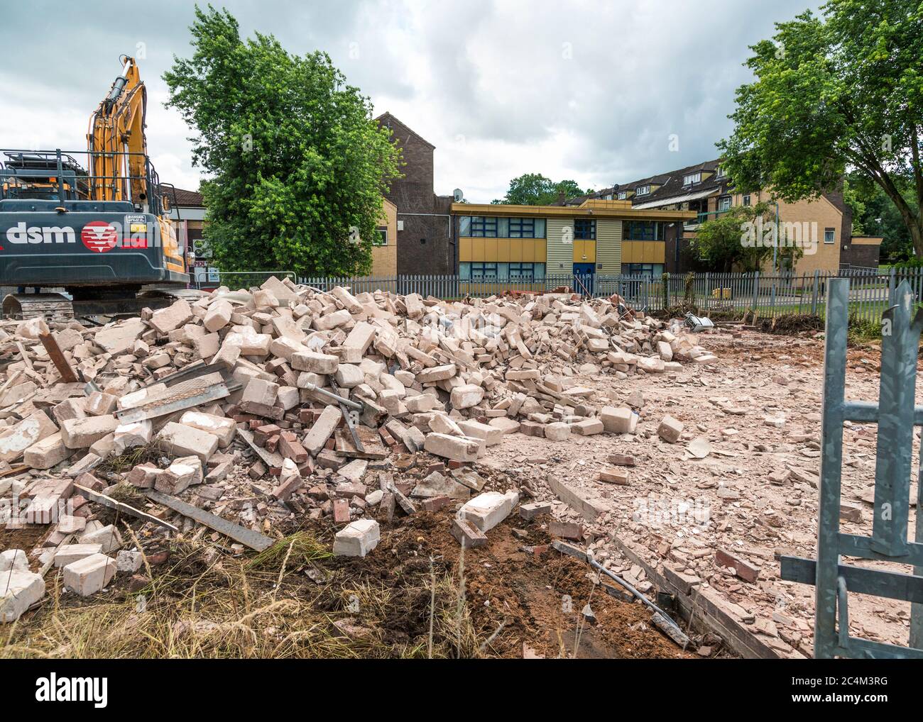 Ärzte Chirurgie Abbruch in Woodrow Center, Redditch, Worcestershire, England. Stockfoto