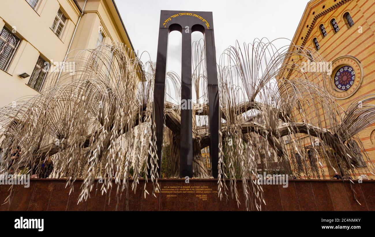 Skulptur der Trauerweide im Raoul Wallenberg Holocaust Memorial Park in Ungarn Stockfoto