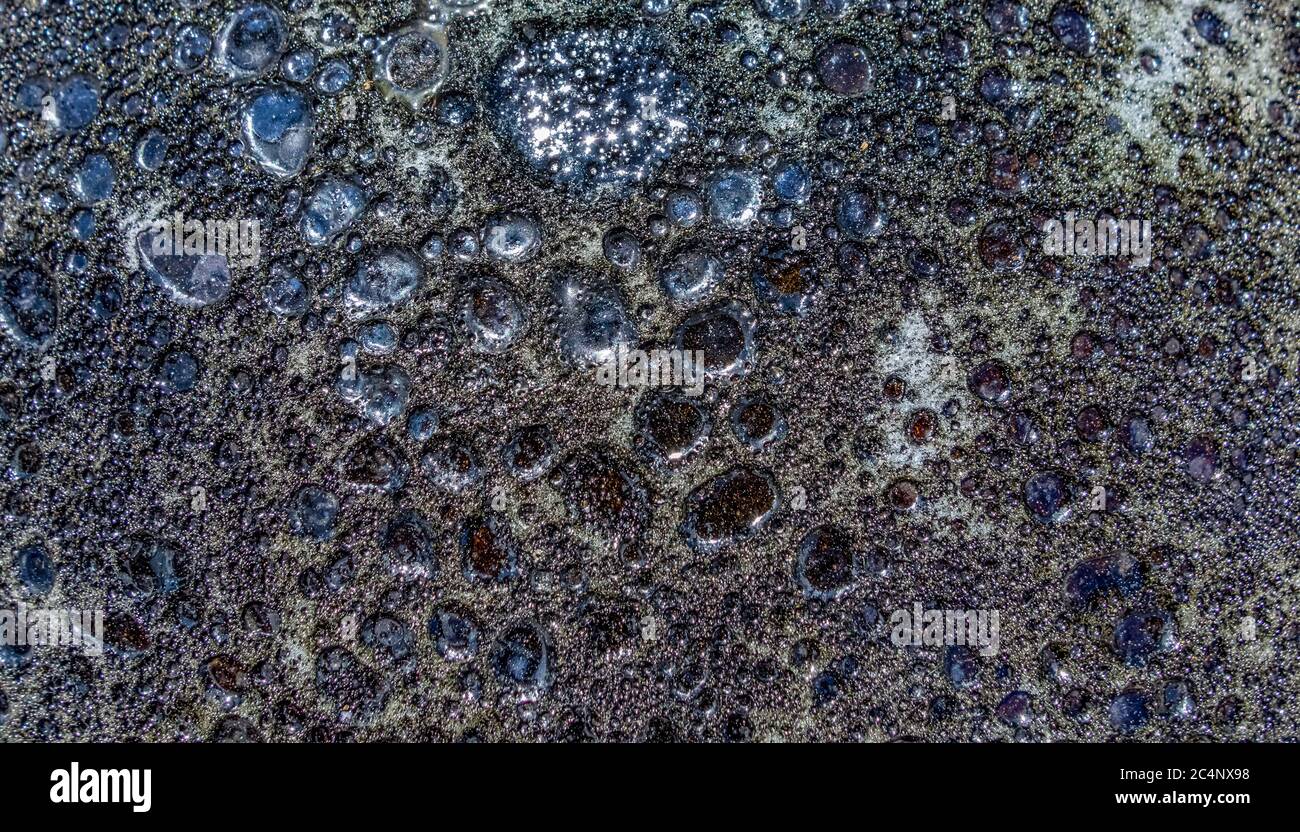 Vollformat abstrakte grobe mehrfarbige Keramikoberfläche Stockfoto