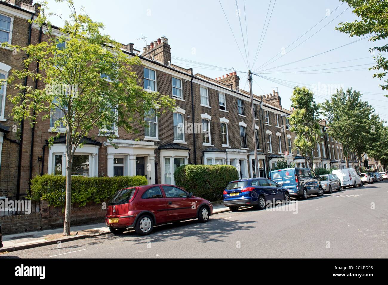 Dreistöckige viktorianische Reihenhäuser, Bryantwood Road, Lower Holloway, N7 London Borough of Islington, North London Stockfoto