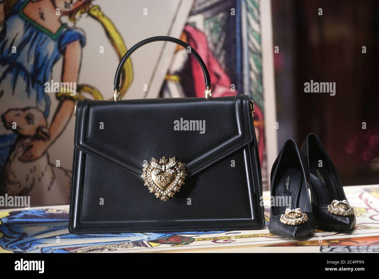 Dolce e gabbana store borse 2020