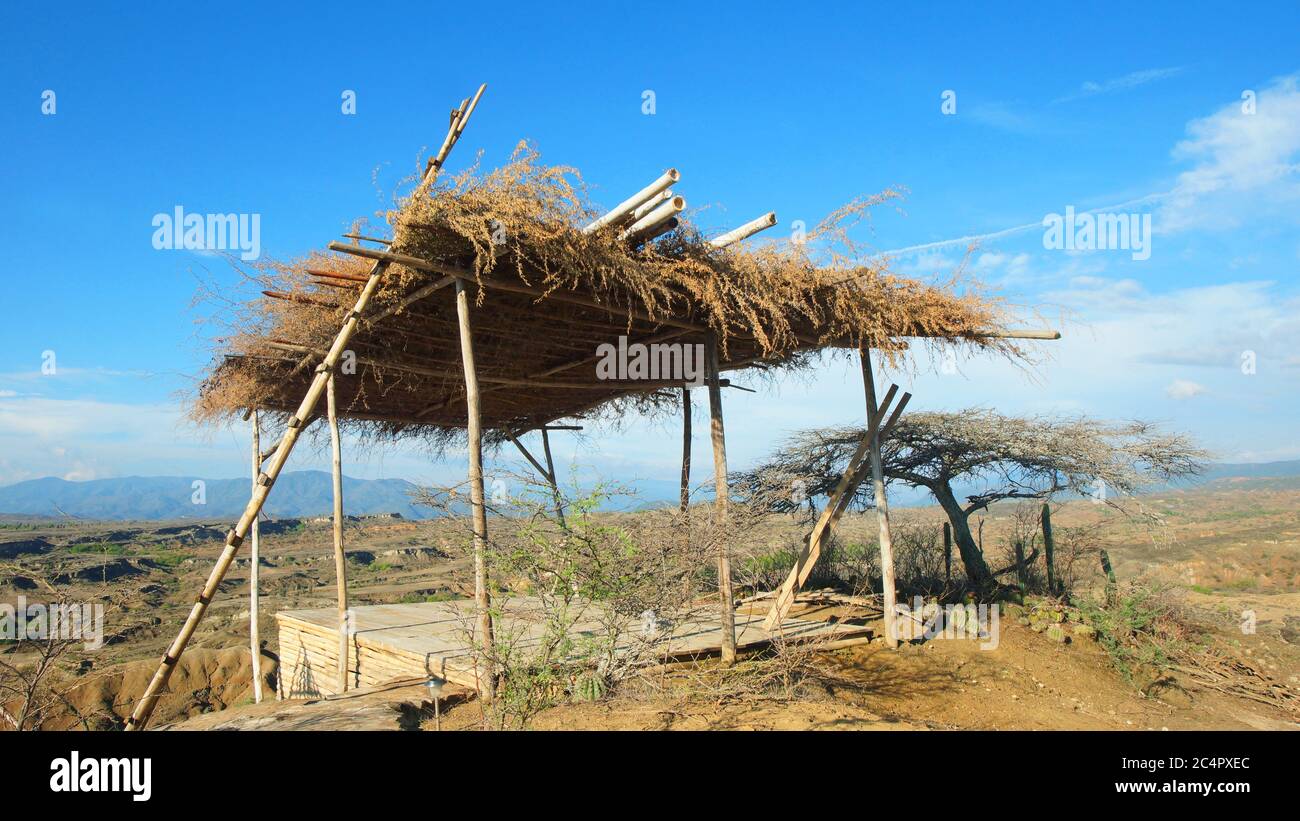 Rustikale Bauweise in der Desierto de la Tatacoa (Tatacoa Wüste) in Villavieja, Huila / Kolumbien Stockfoto