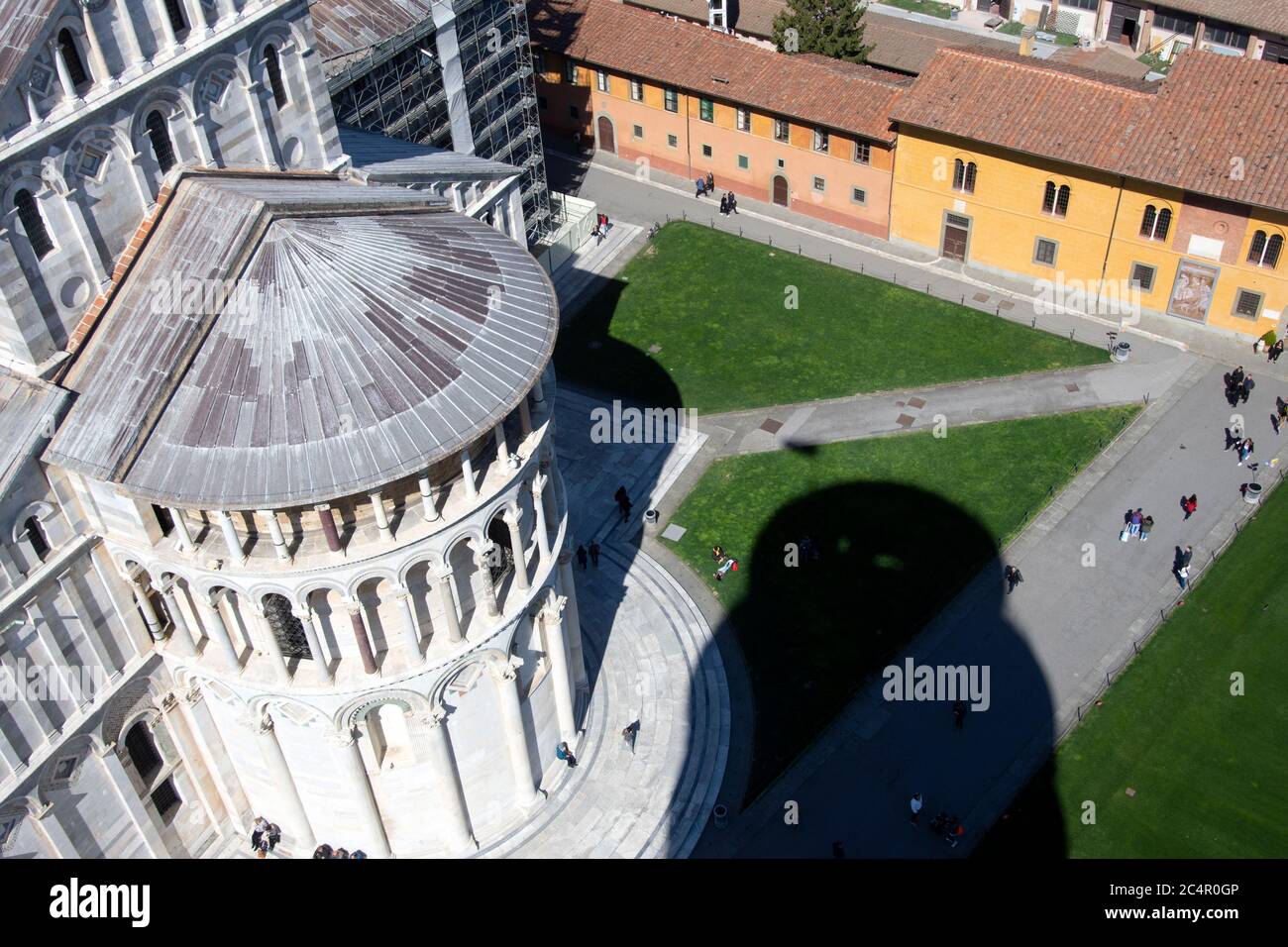 Das Dach der Kathedrale von Pisa, vom Schiefen Turm von Pisa, UNESCO-Weltkulturerbe, Pisa, Toskana, Italien Stockfoto
