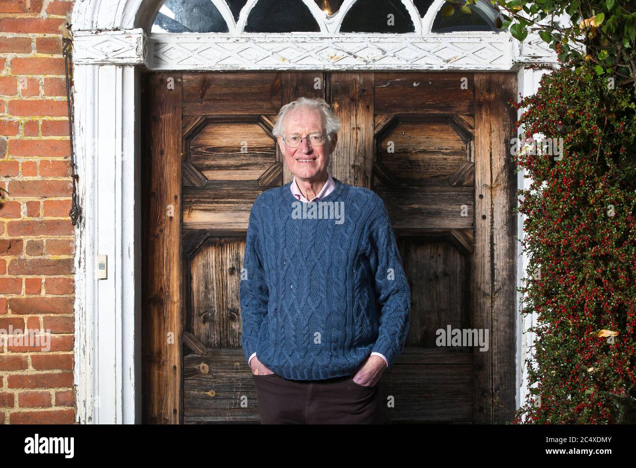 Bamber Gascoigne und Wasfi Kani am West Horsley Place, Surrey, England, Vereinigtes Königreich Stockfoto